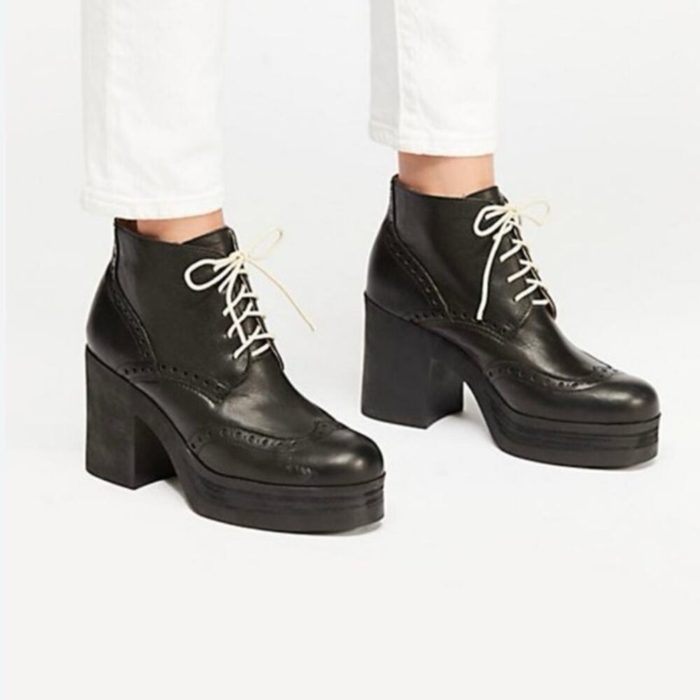 Gee Wawa Seattle Platform Black Leather Chunky Heeled Ankle Boots Size 10